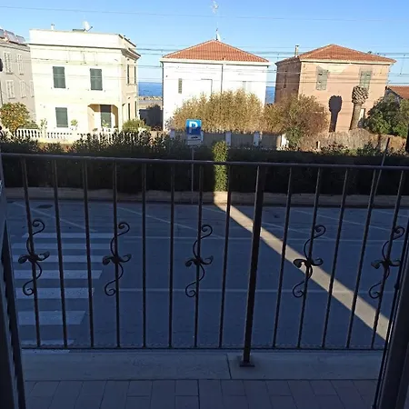 Seaview With Parking And Air Conditioning Apartment *