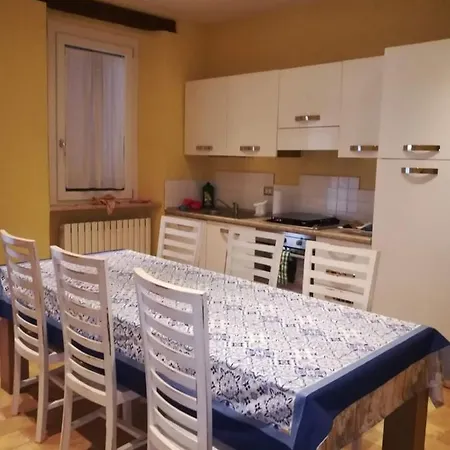 Seaview With Parking And Air Conditioning شقة